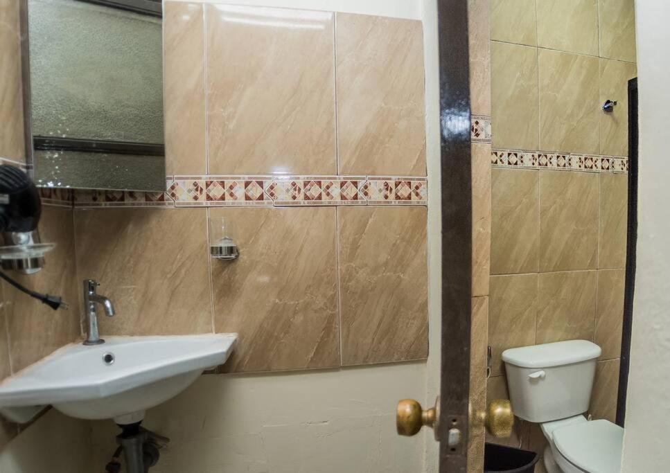 ラパスCasa Santuarioアパートメント エクステリア 写真